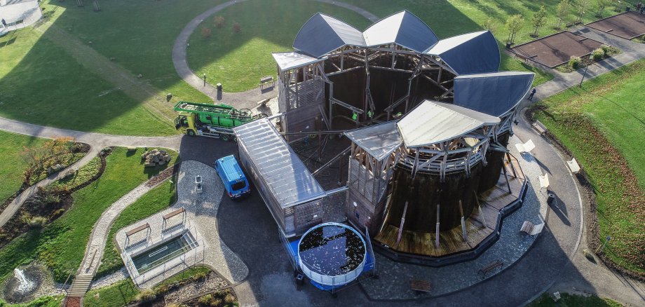 Kevelaer graduation tower is cleaned