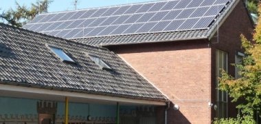 Photovoltaic system on the elementary school in Kervenheim